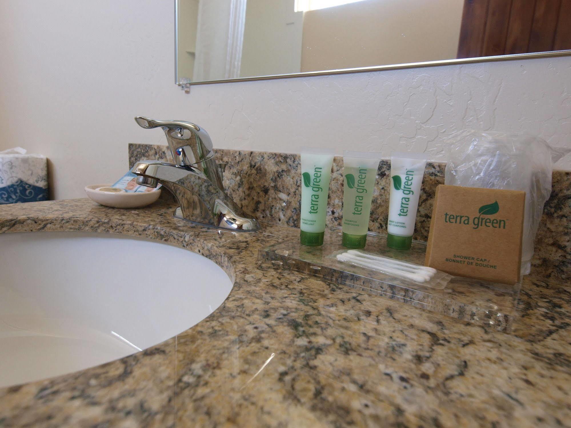 Cb&M Executive Suites Roosevelt 외부 사진